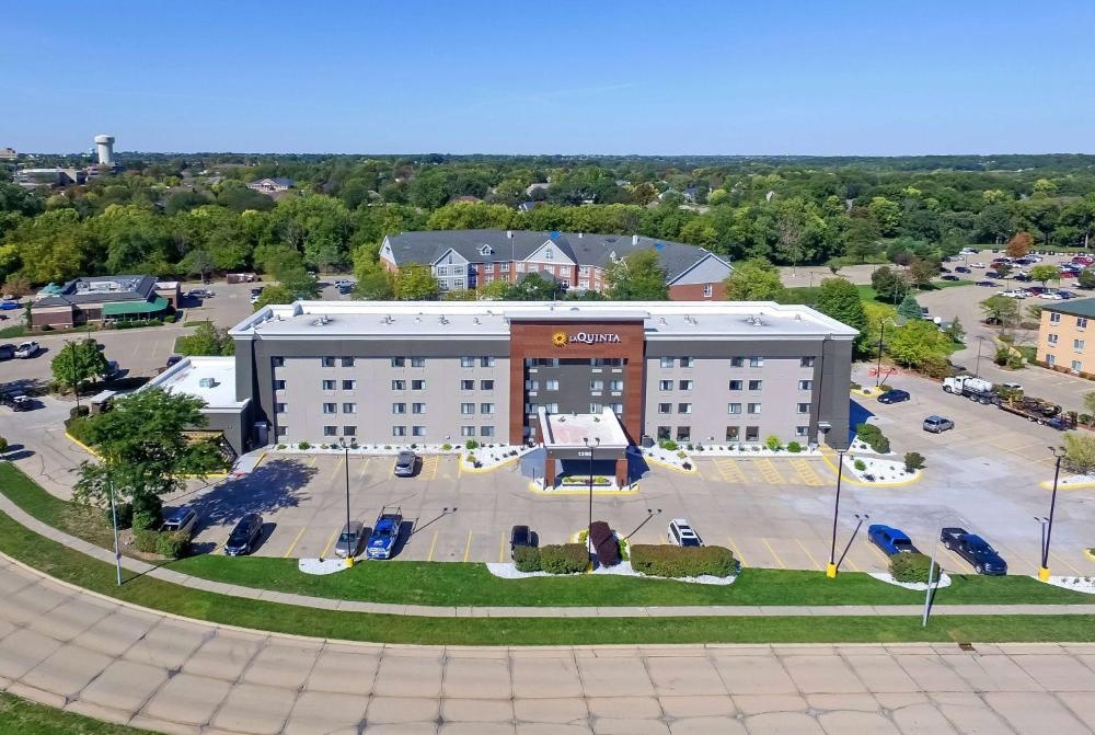 La Quinta Inn & Suites by Wyndham Des Moines West Clive